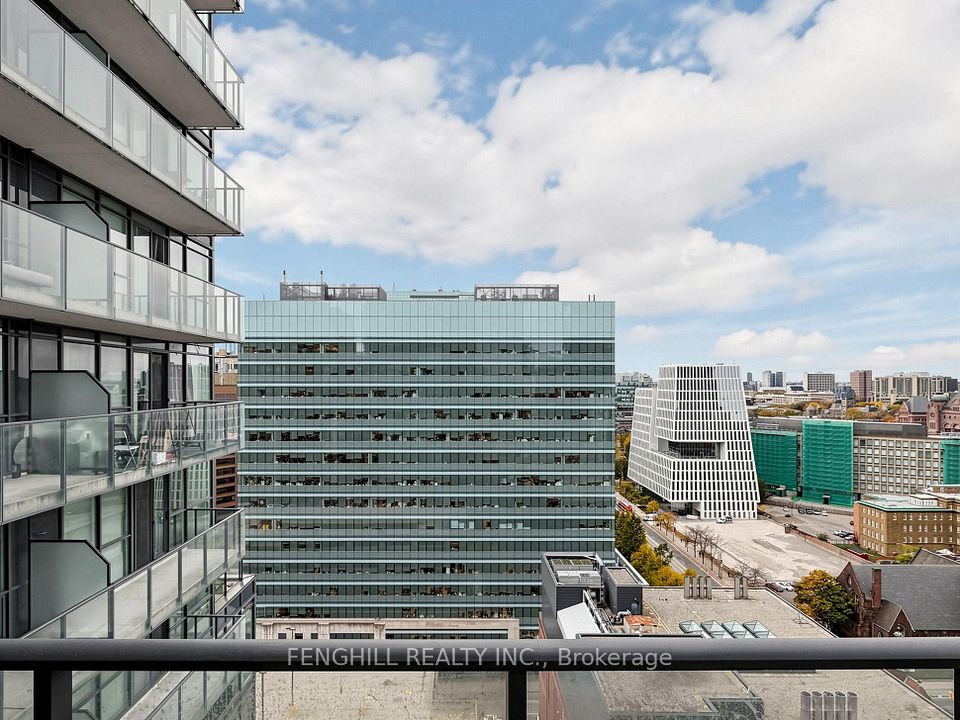 770 Bay Street 2001, Toronto, ON M5G 0N6 24