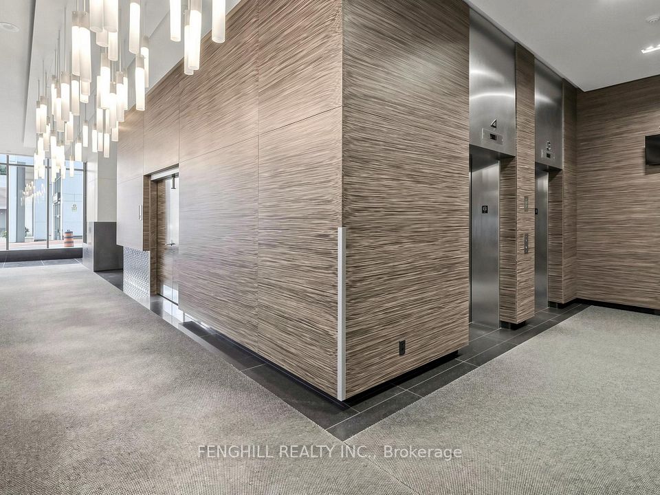 770 Bay Street 2001, Toronto, ON M5G 0N6 3