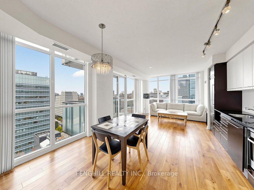 770 Bay Street 2001, Toronto, ON M5G 0N6 12