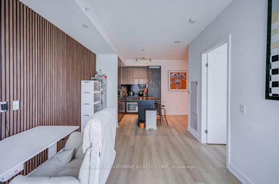 125 Blue Jays Way 4909, Toronto, ON M5V 0N5 24