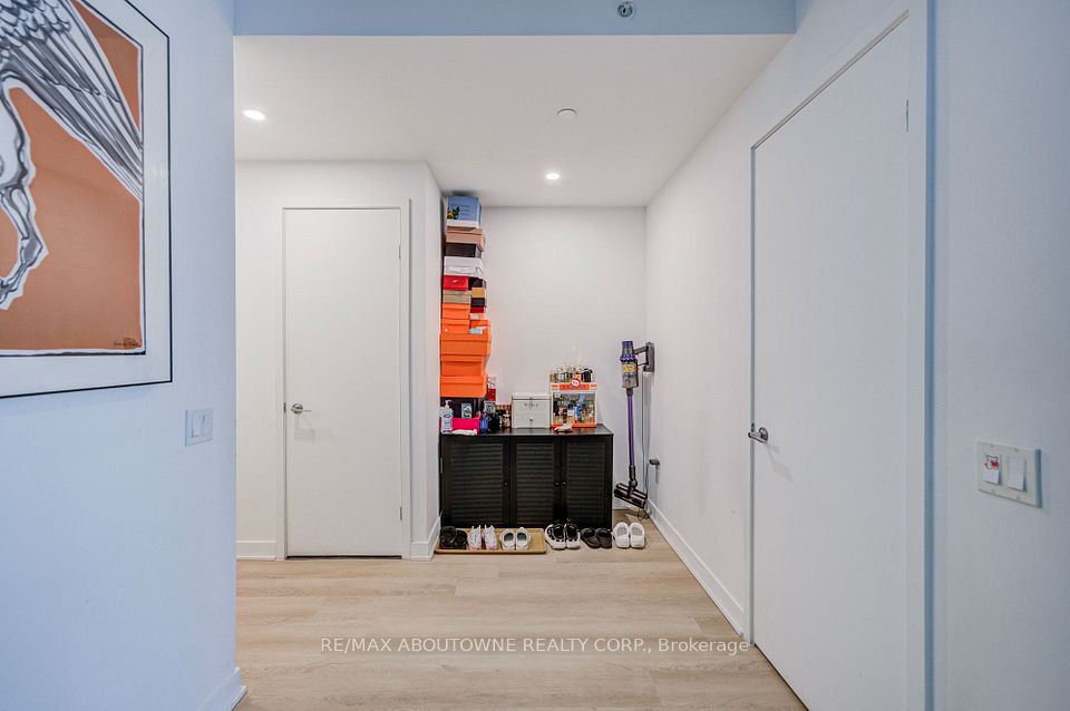 125 Blue Jays Way 4909, Toronto, ON M5V 0N5 14