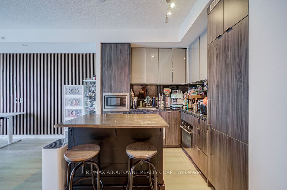 125 Blue Jays Way 4909, Toronto, ON M5V 0N5 16