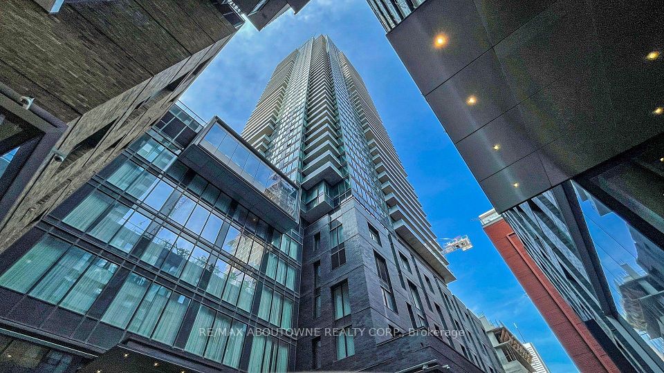 125 Blue Jays Way 4909, Toronto, ON M5V 0N5 3