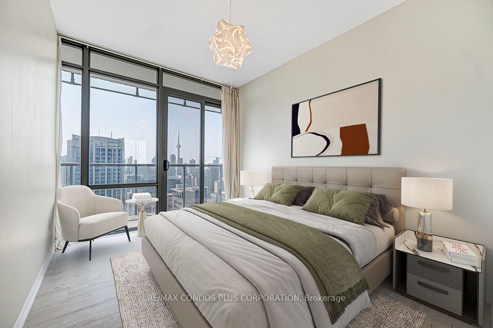 38 Grenville Street 4404, Toronto, ON M4Y 1A5 25
