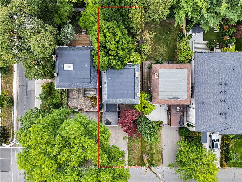97 Bocastle Avenue, Toronto, ON M4N 2S5 3