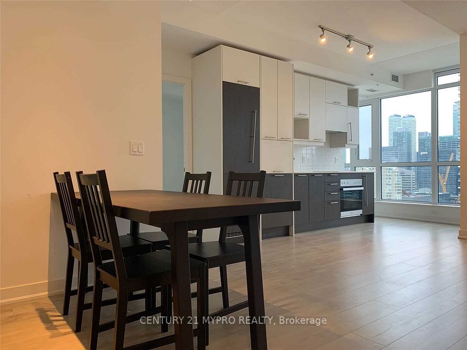 30 Nelson Street 2306, Toronto, ON M5V 0H5 13