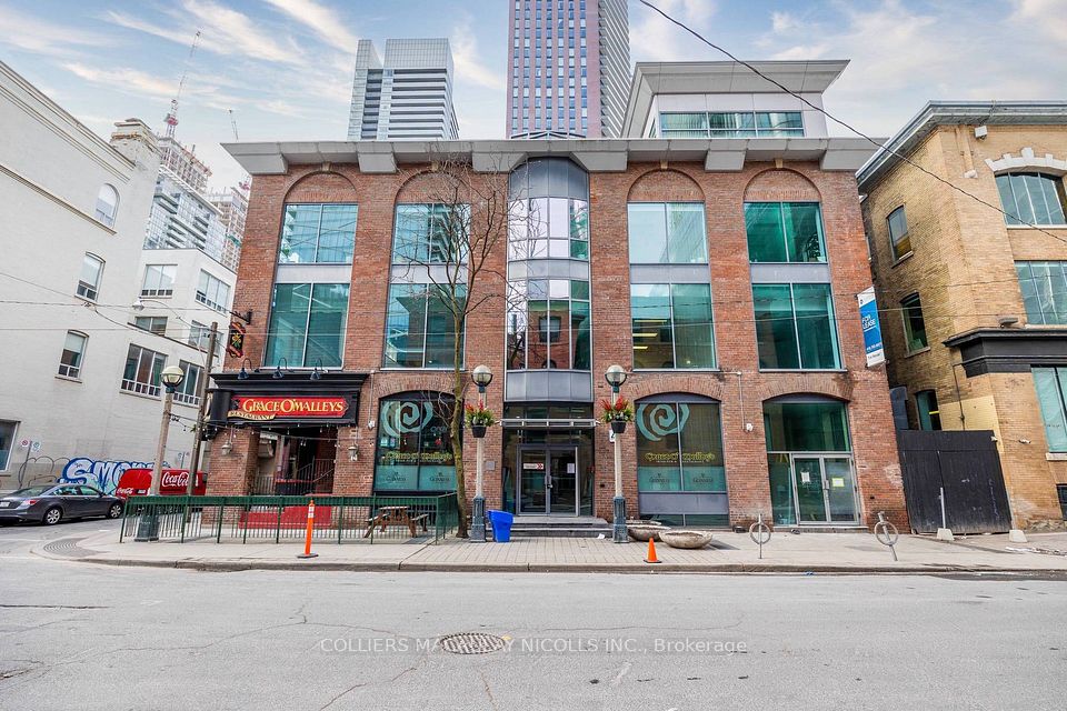 14 Duncan Street 204, Toronto C01, ON M5H 3G8