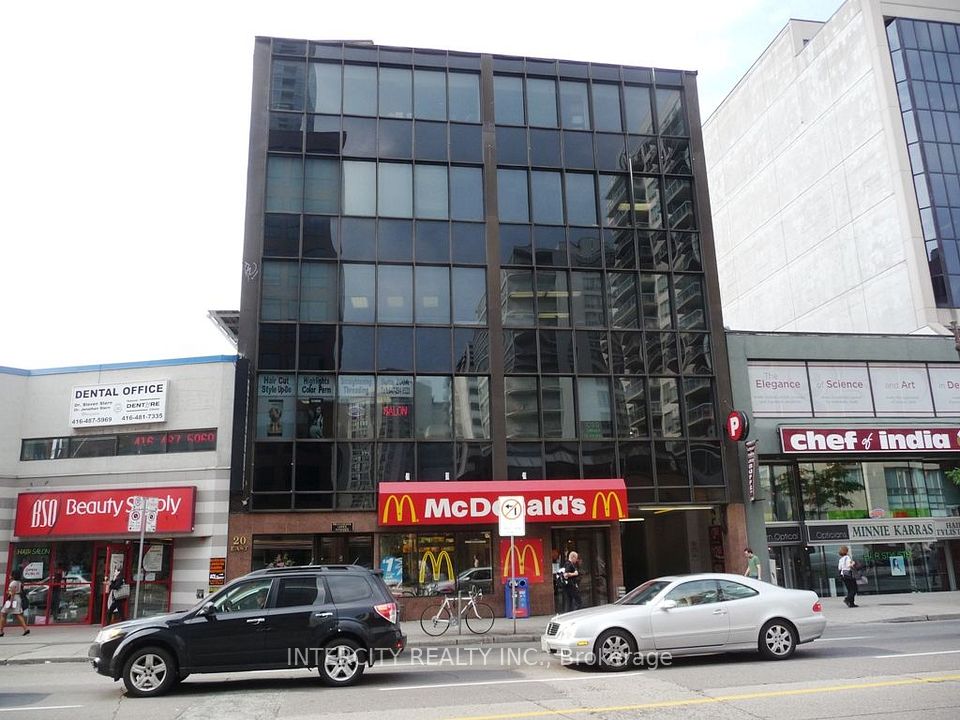20 Eglinton Avenue E 500C, Toronto C10, ON M4P 1A6