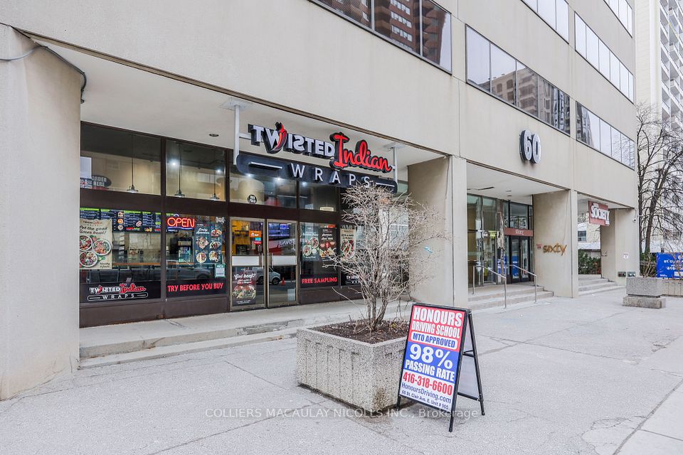60 St.Clair Avenue E 404, Toronto C09, ON M4T 1N5