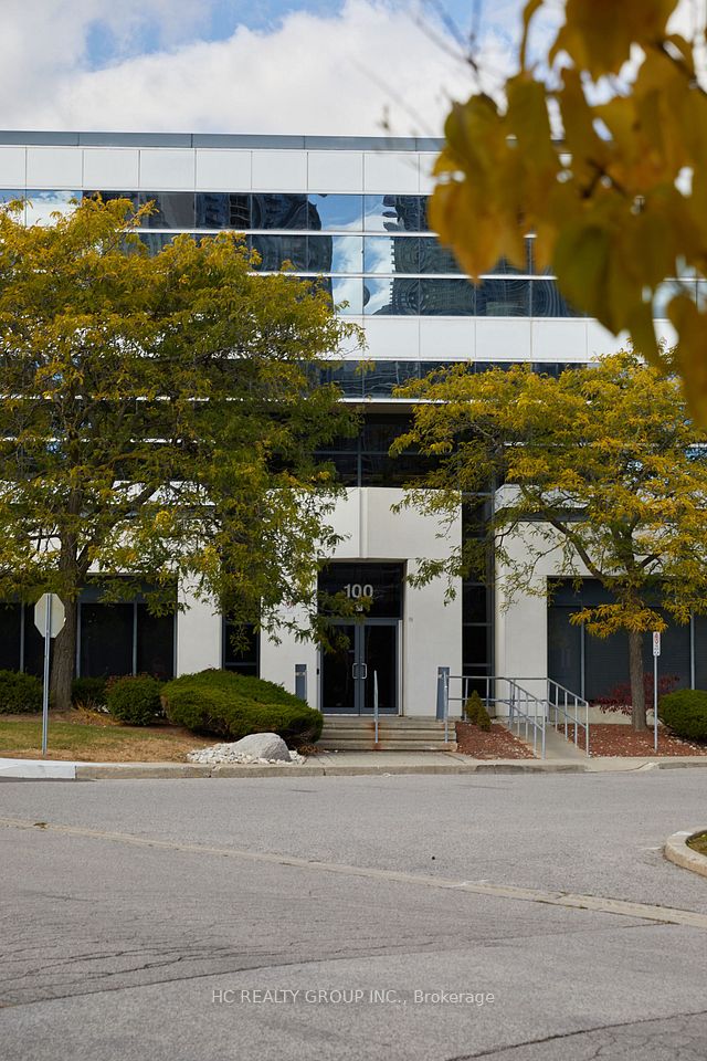 100 Cowdray Court 205, Toronto E07, ON M1S 5C8