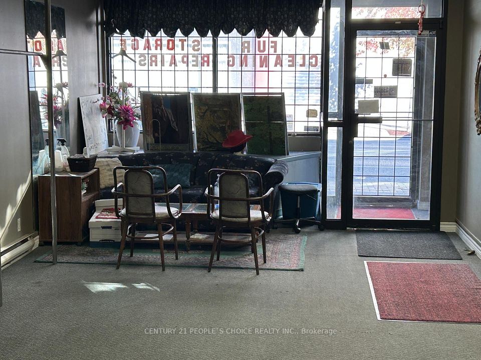 78 Simcoe Street N, Oshawa, ON L1G 4S2