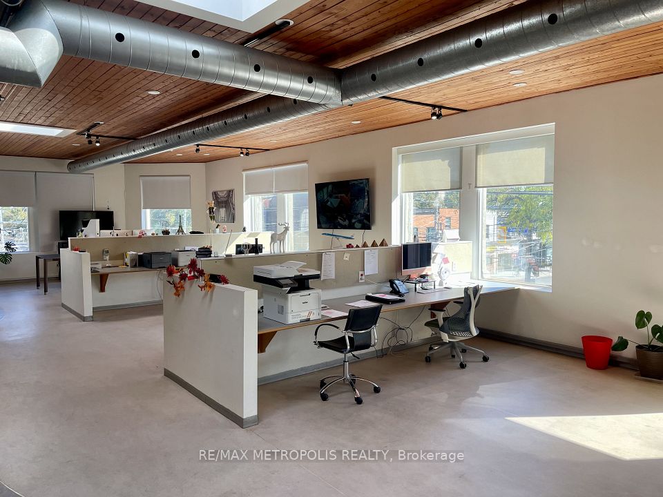 238 Broadview Avenue, Toronto E01, ON M4M 2G7