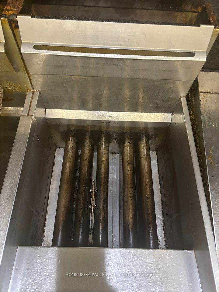 2030 Ellesmere Road, Toronto E09, ON M1H 2Z8