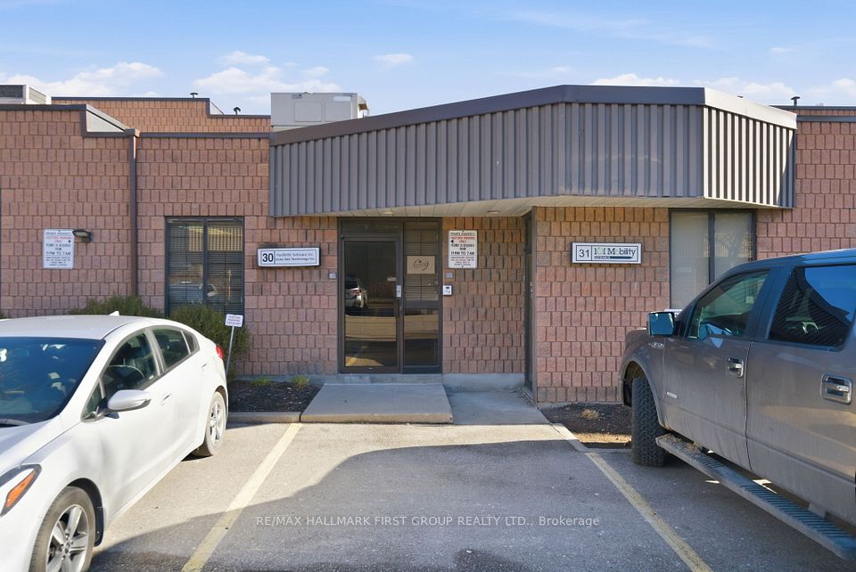 1730 McPherson Court #30, Pickering, ON L1W 3E6
