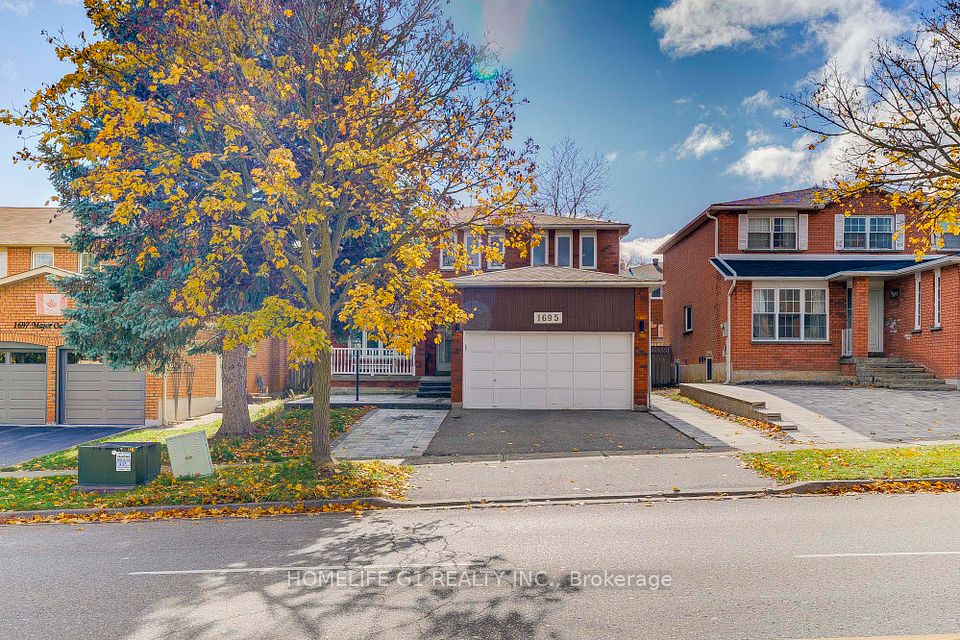 1695 Major Oaks Road, Pickering, ON L1X 1X2 at 1695 Major Oaks Road, Pickering, ON L1X 1X2, Pickering, ON, L1X 1X2