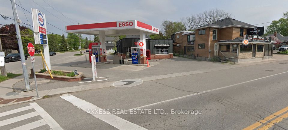 1712 Central Street, Pickering, ON L1Y 1A4