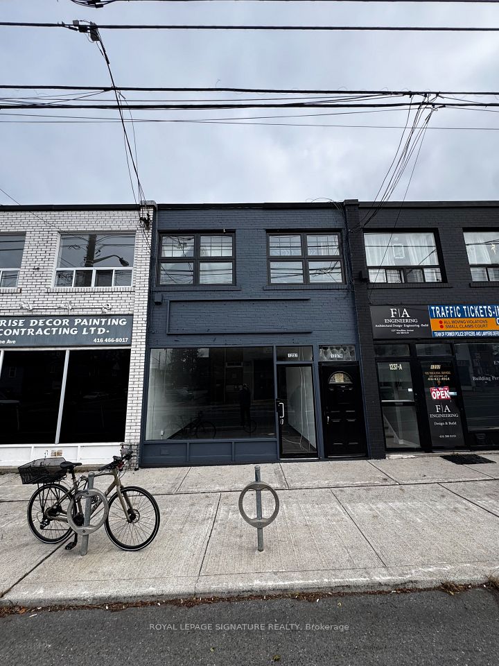 1237 Woodbine Avenue C, Toronto E03, ON M4C 4E5