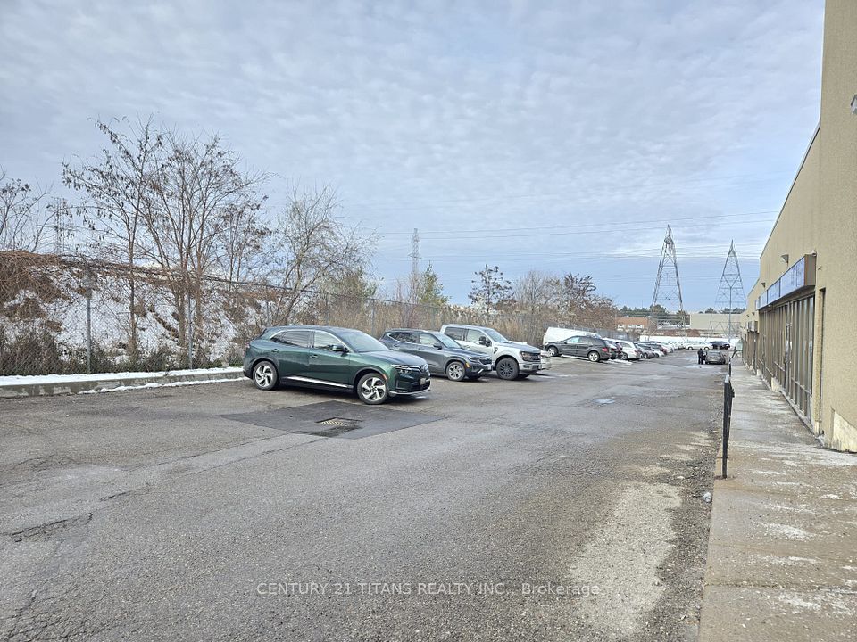 80 Nashdene Road 202, Toronto E07, ON M1V 5E4