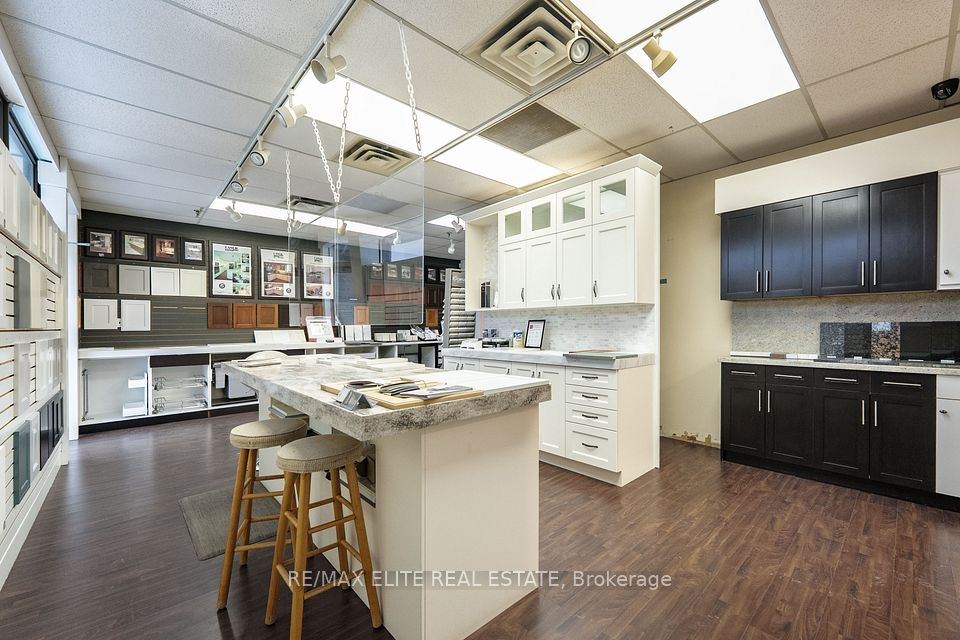 120 Milner Avenue 6-7, Toronto E07, ON M1S 3R2