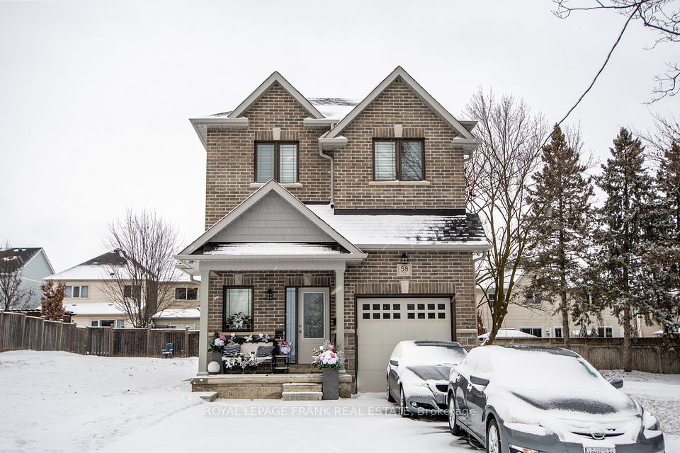 58 Vipond Road, Whitby, ON L1M 2P2
