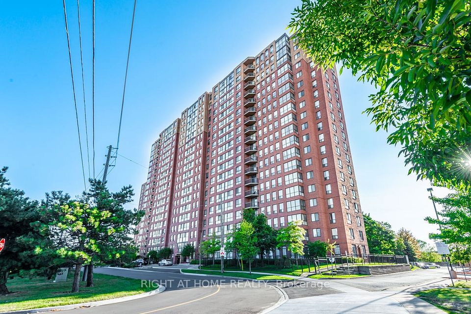 330 McCowan Road 1114, Toronto, ON M1J 3N3 at 330 McCowan Road 1114, Toronto, ON M1J 3N3, Toronto E08, ON, M1J 3N3