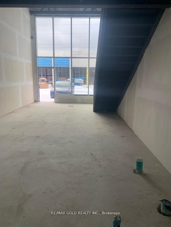 3101 Kennedy Road B7, Toronto E07, ON M1V 3S8