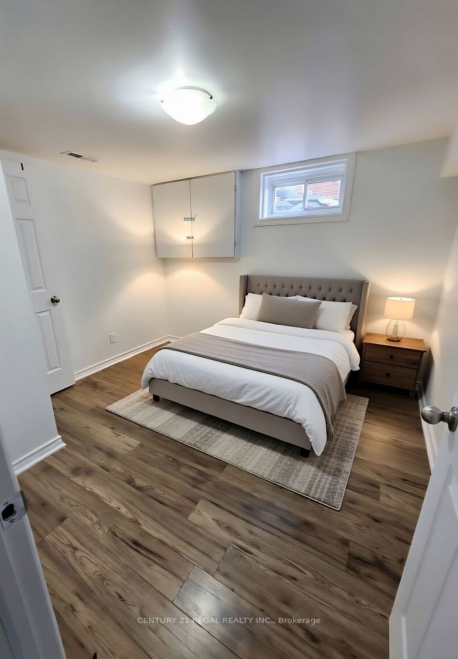 Semi-Detached  at 82 Durham Street Basement, Oshawa, ON L1J 5P7, Oshawa