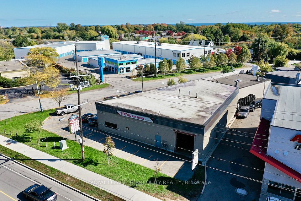 518 Centennial Road N 1, Toronto E10, ON M1C 2A6