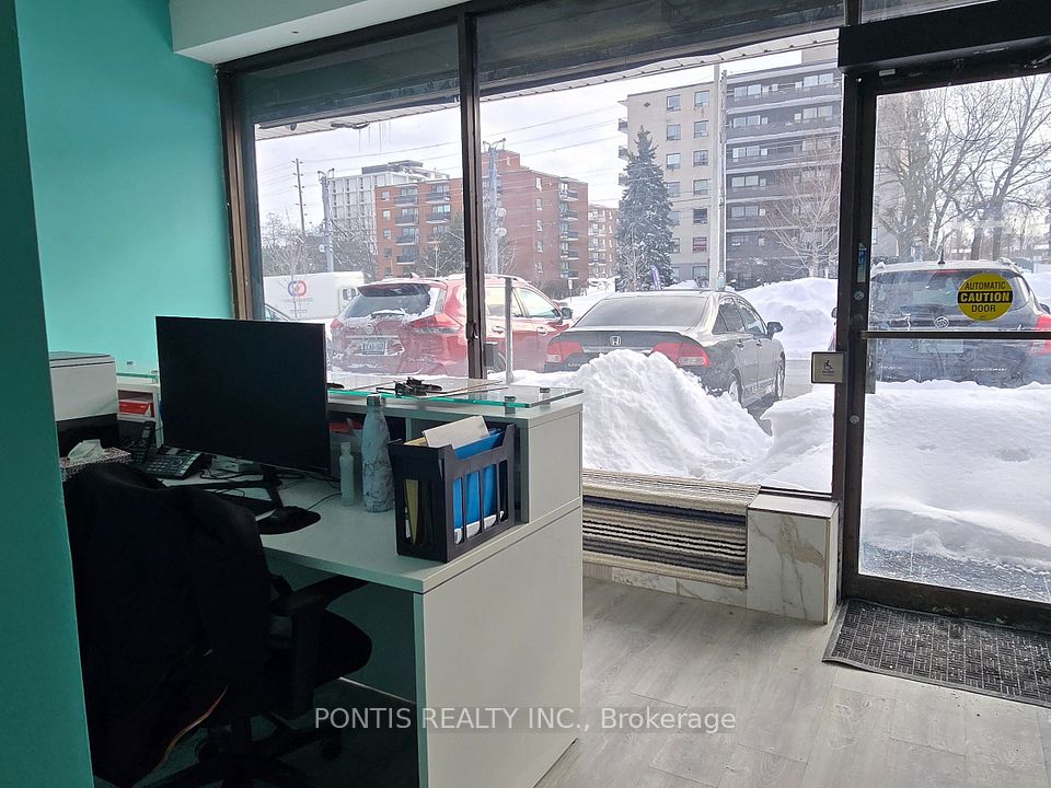 2304 Eglinton Avenue E, Toronto E04, ON M1K 2M2