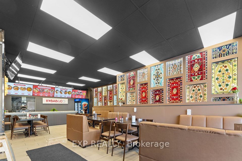 977 O'Connor Drive, Toronto E03, ON M4B 2T1