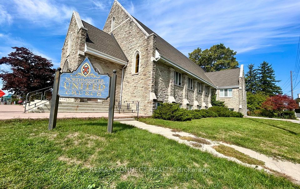 676 Simcoe Street N Lower&Office, Oshawa, ON L1G 4V7