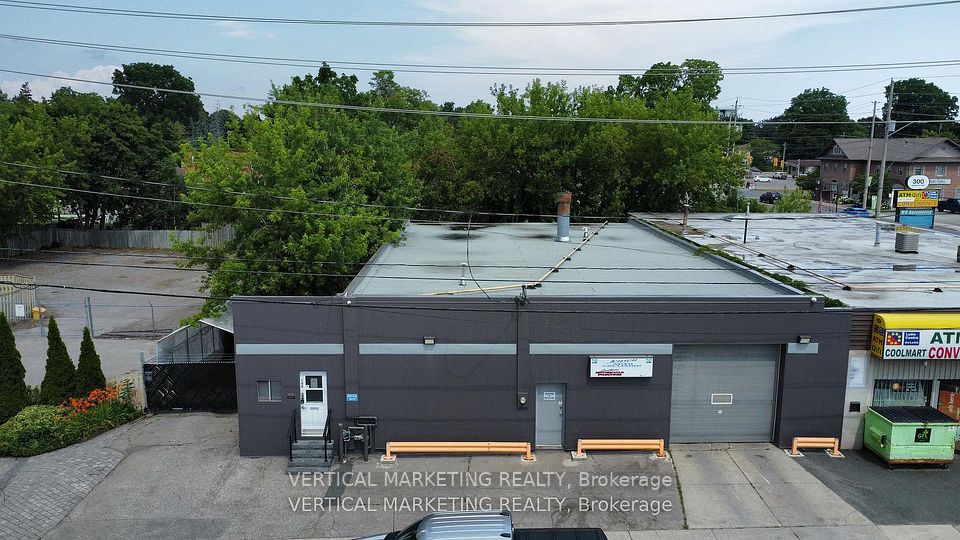 105 & 119 Ash Street, Whitby, ON L1N 4B1