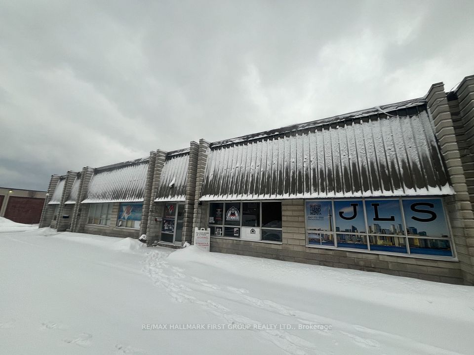 91 Station Street 8, Ajax, ON L1S 3H2