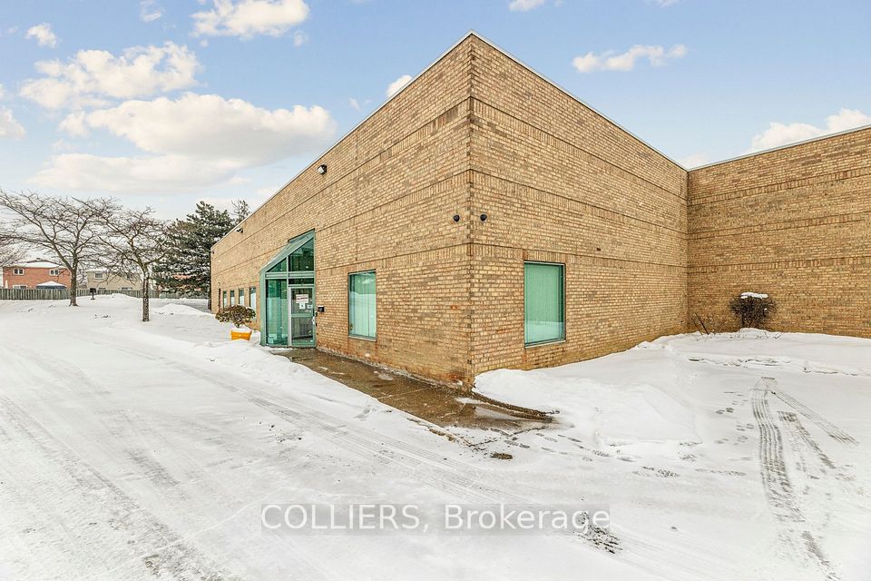 115 Chambers Drive Unit A, Ajax, ON L1Z 1E2