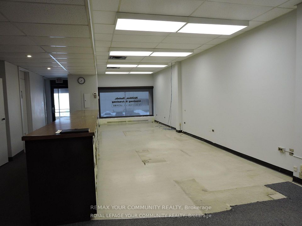 32 Simcoe Street S 2nd. Fl, Oshawa, ON L1H 4G2