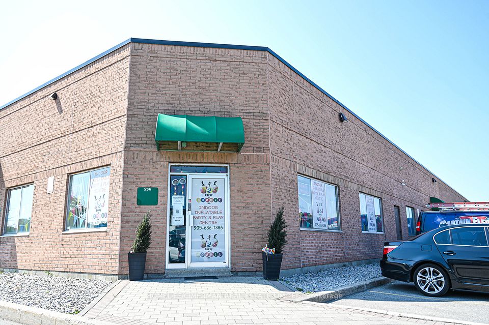 1885 Clements Road 264-266, Pickering, ON L1W 3V4