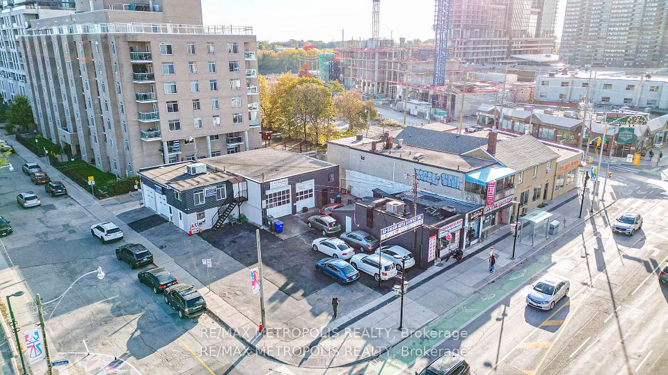 2793 Danforth Avenue Unit B, Toronto E02, ON M4C 1L9