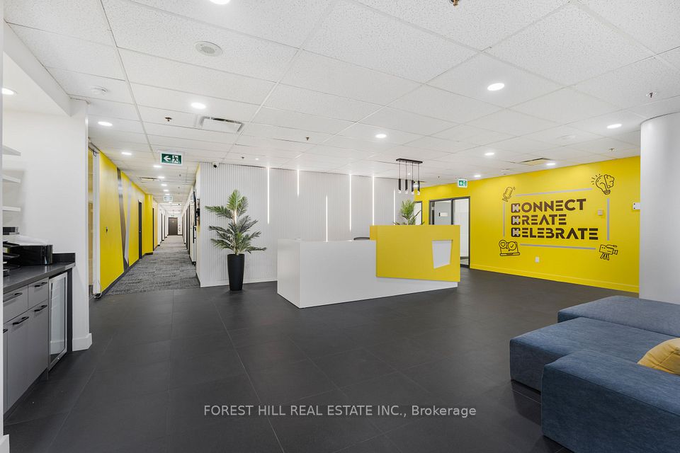 305 Milner Avenue 700-24, Toronto E11, ON M1B 3V4