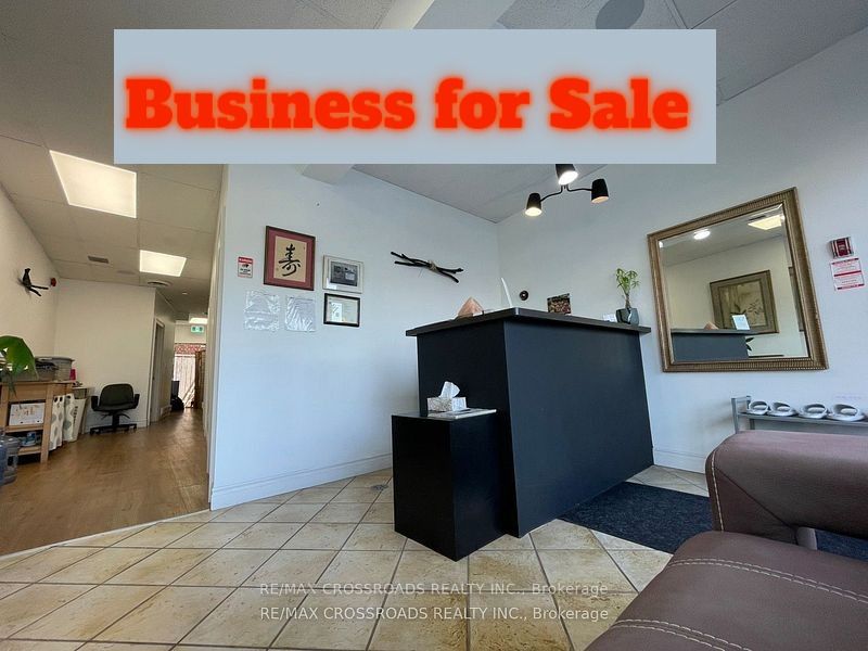 1716 QUEEN ST Street E, Toronto E02, ON M4L 1G7