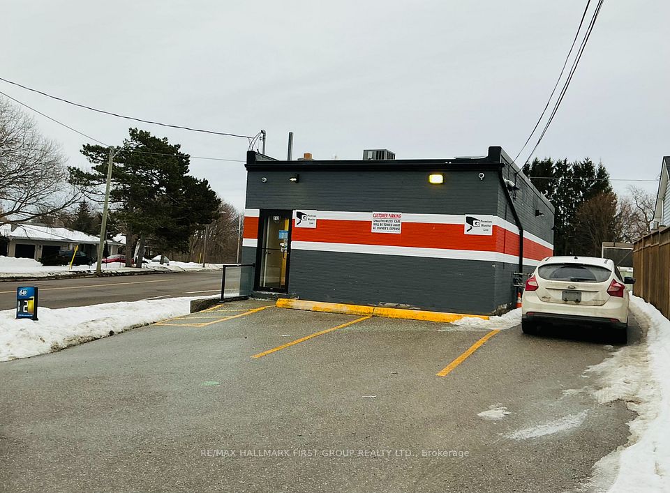 292 Annapolis Avenue, Oshawa, ON L1J 2X9