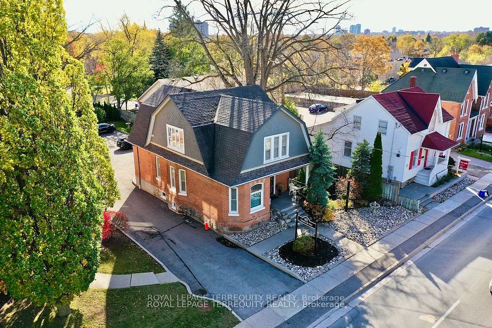 567 Kingston Road W, Ajax, ON L1S 6M1