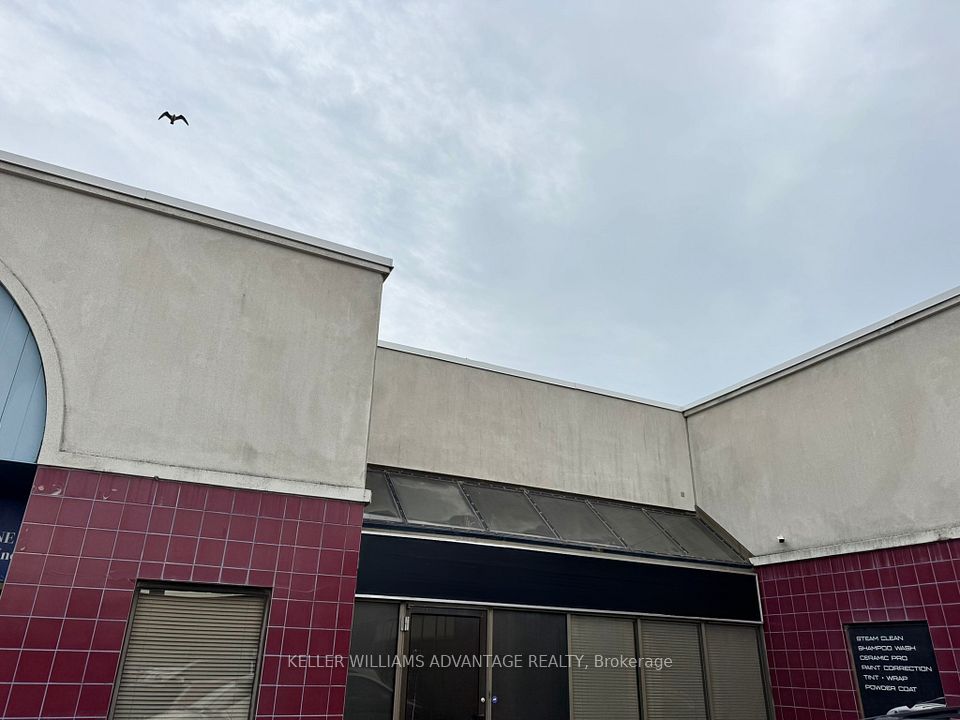 1080 Tapscott Road 18, Toronto E11, ON M1X 1E7