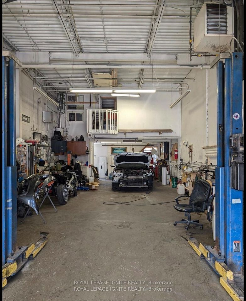 86 Melford Drive 8, Toronto E11, ON M1B 2X7