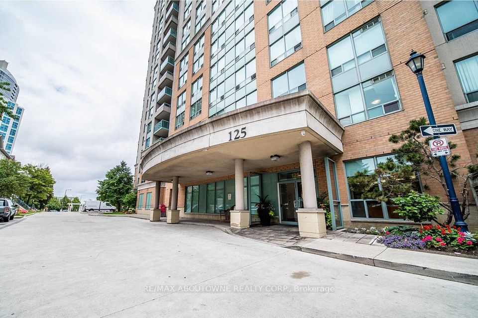 125 Omni Drive PH39, Toronto, ON M1P 5A9 at 125 Omni Drive PH39, Toronto, ON M1P 5A9, Toronto E09, ON, M1P 5A9