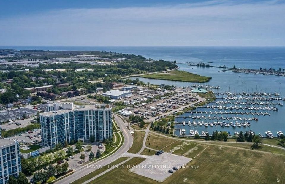 Condo Apartment at 340 Watson Street W 903, Whitby, ON L1N 9G1, Whitby