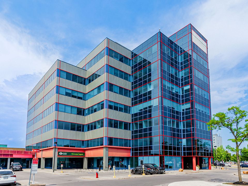 2206 Eglinton Avenue 200, Toronto E04, ON M1L 2N3