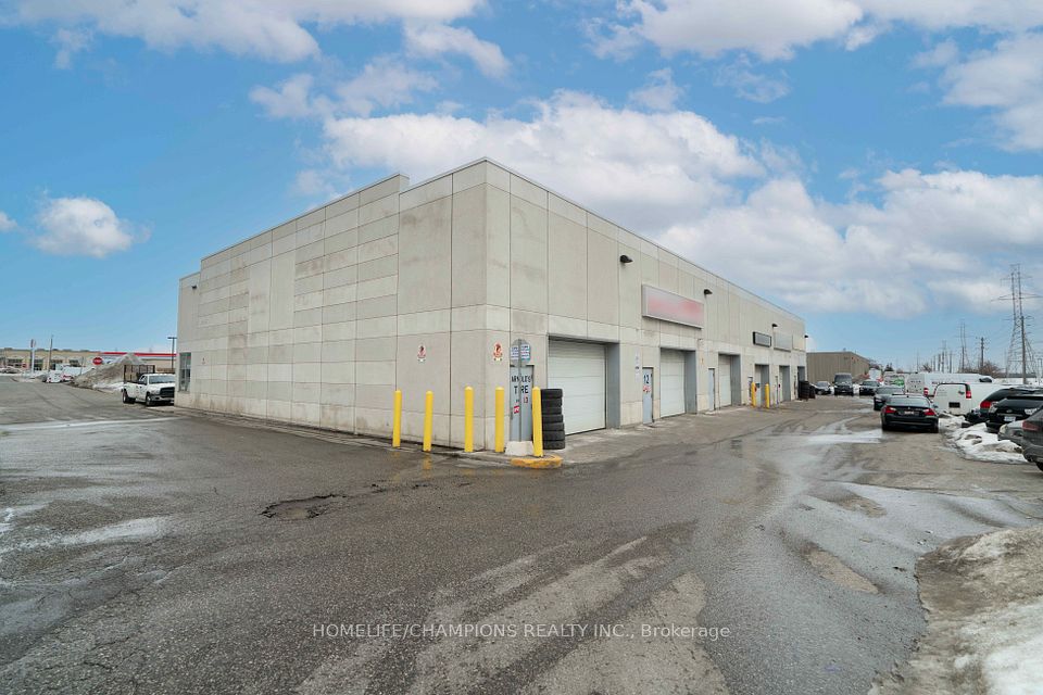 2835 Markham Road 12, Toronto E11, ON M1X 0C2