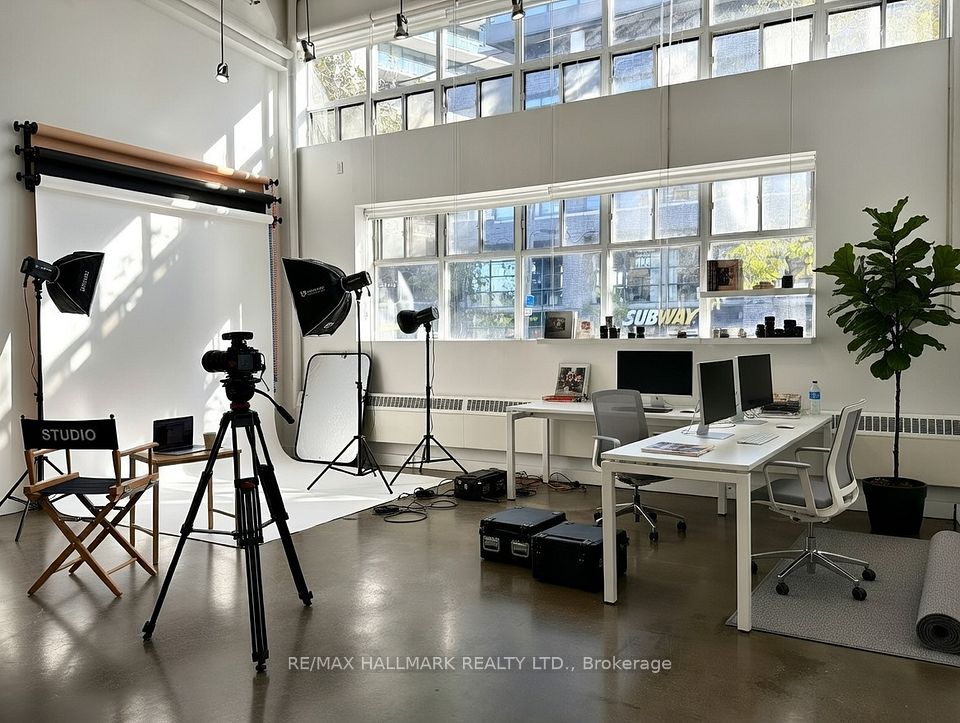 1173 Dundas Street E 131, Toronto E01, ON M4M 3P1