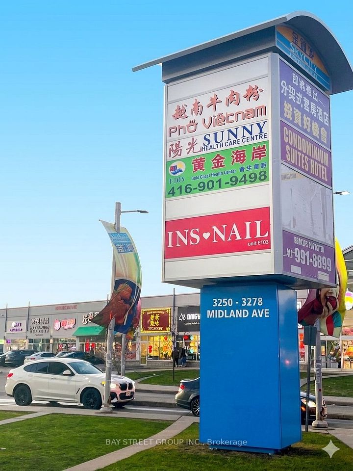 3262 Midland Avenue E105, Toronto E07, ON M1V 0C6