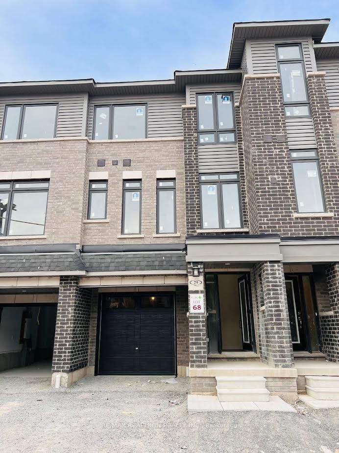 Att/Row/Townhouse at 29 Esquire Way, Whitby, ON L1R 0S7, Whitby